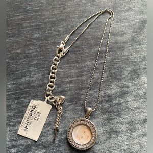 Brighton Photo Necklace, Round
